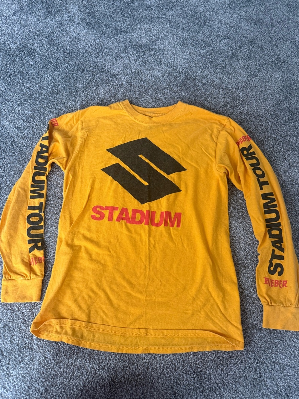 Justin Bieber stadium shirt